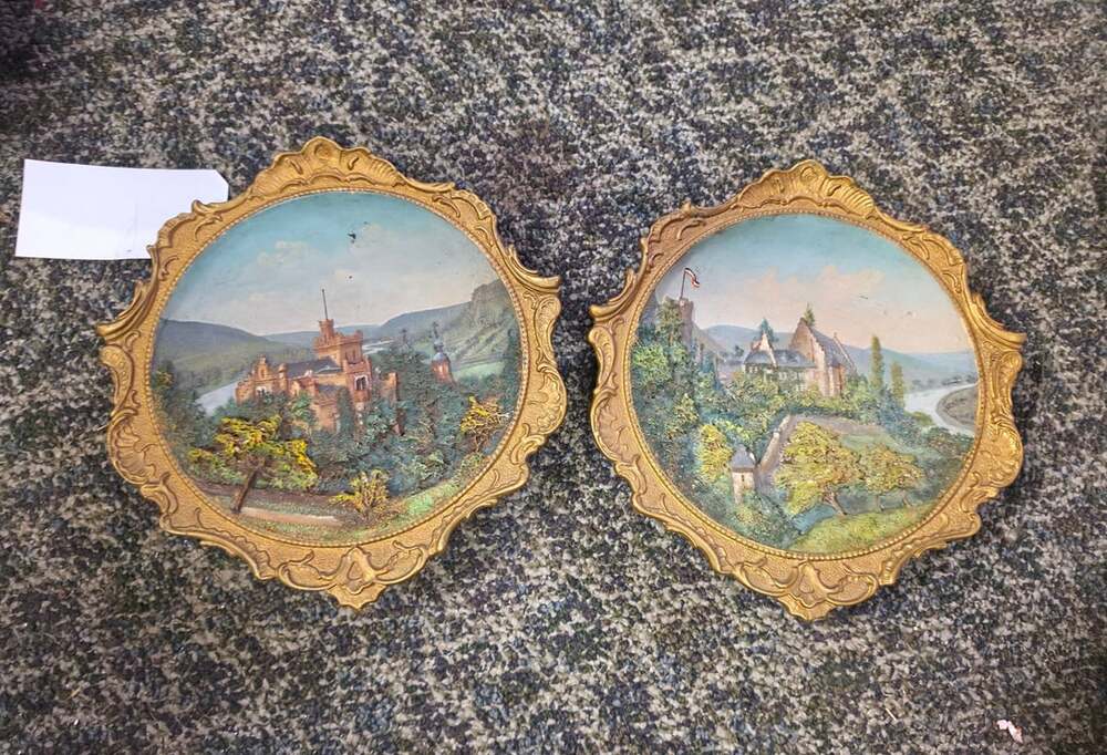 Minton Wall Plate Castle Relief Set Of 2 Gold